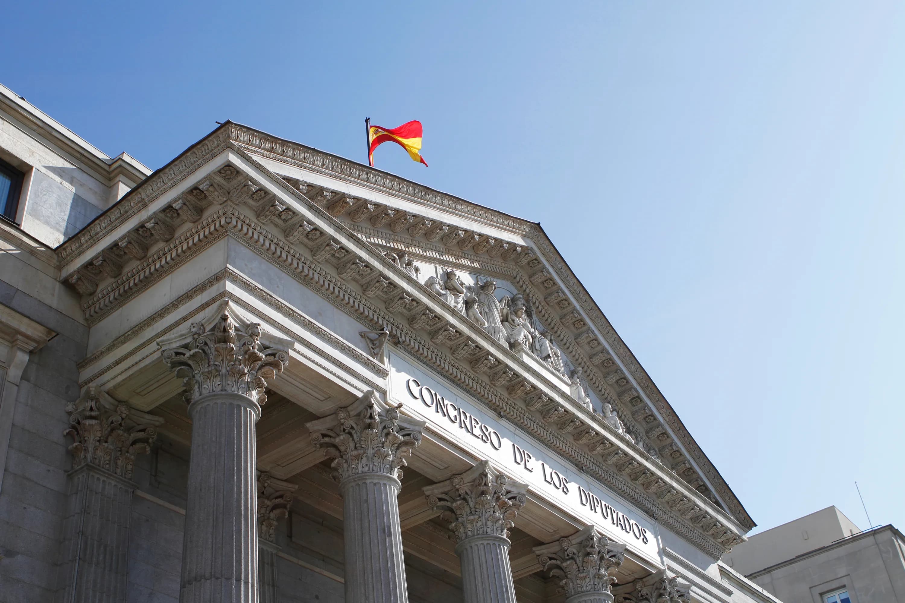 spain-plans-to-terminate-golden-visa-383697257