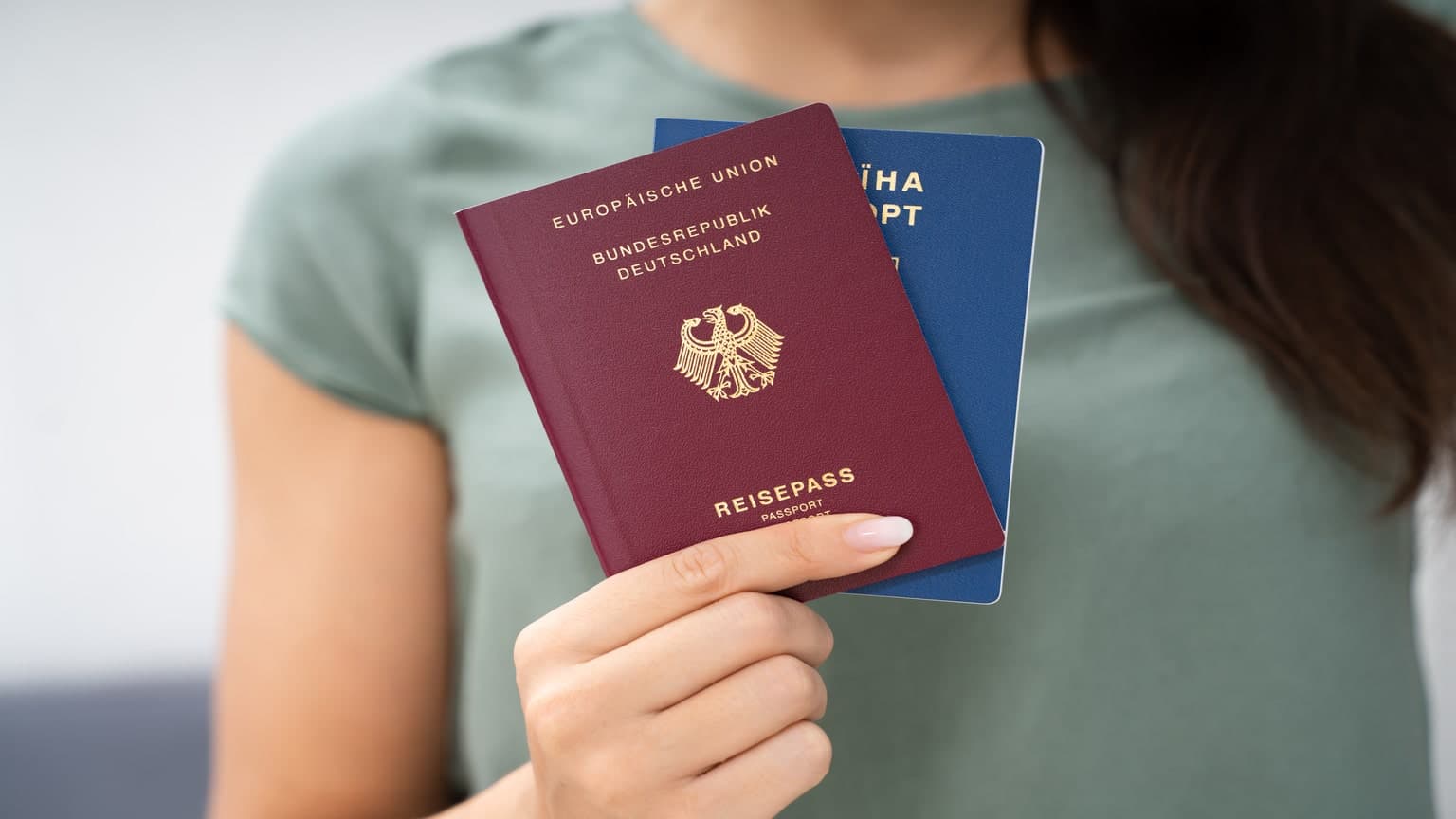 Dual citizenship: updated list of 123 countries that allow it in 2026