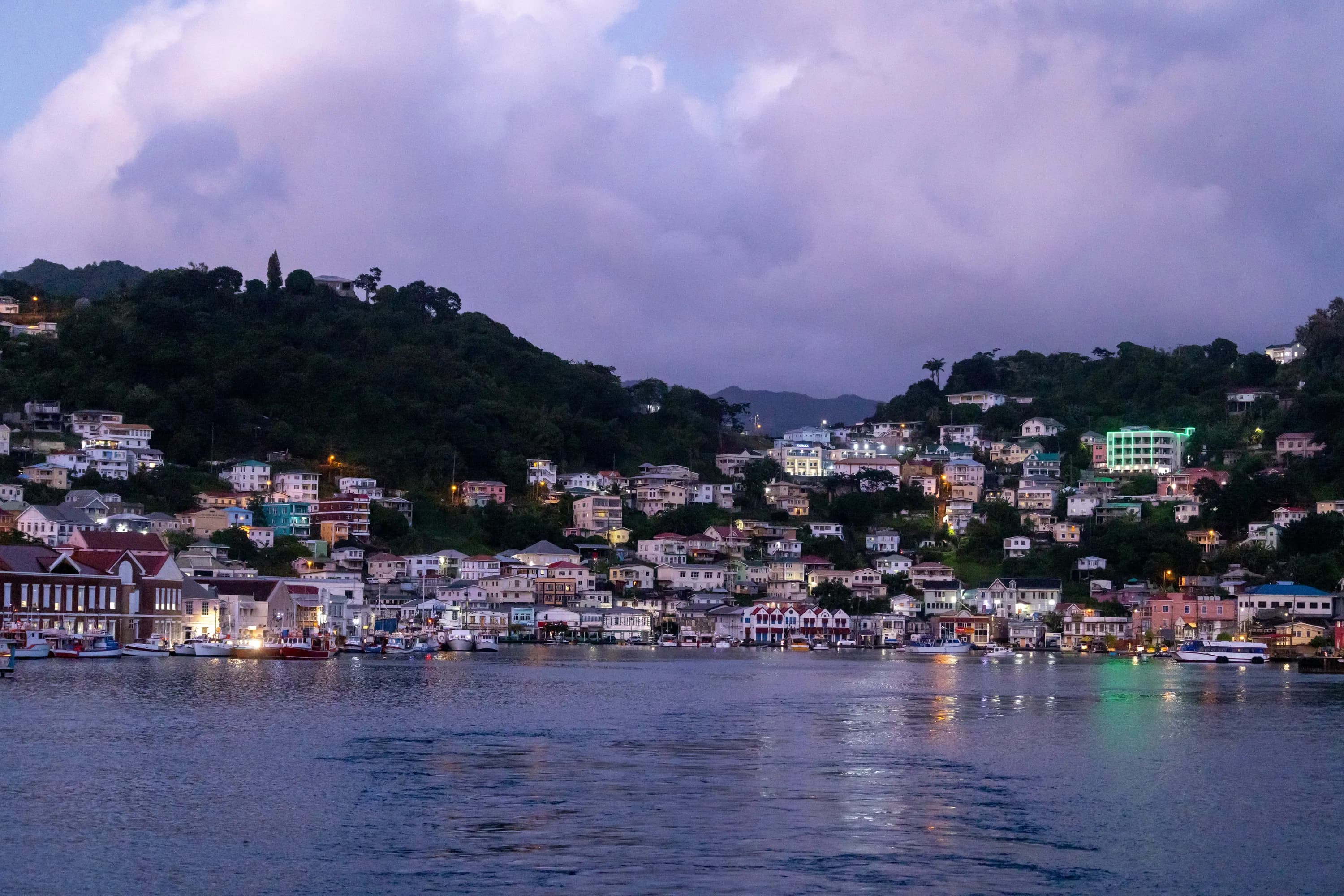 Grenada citizenship: 4 proven ways to obtain a Caribbean passport