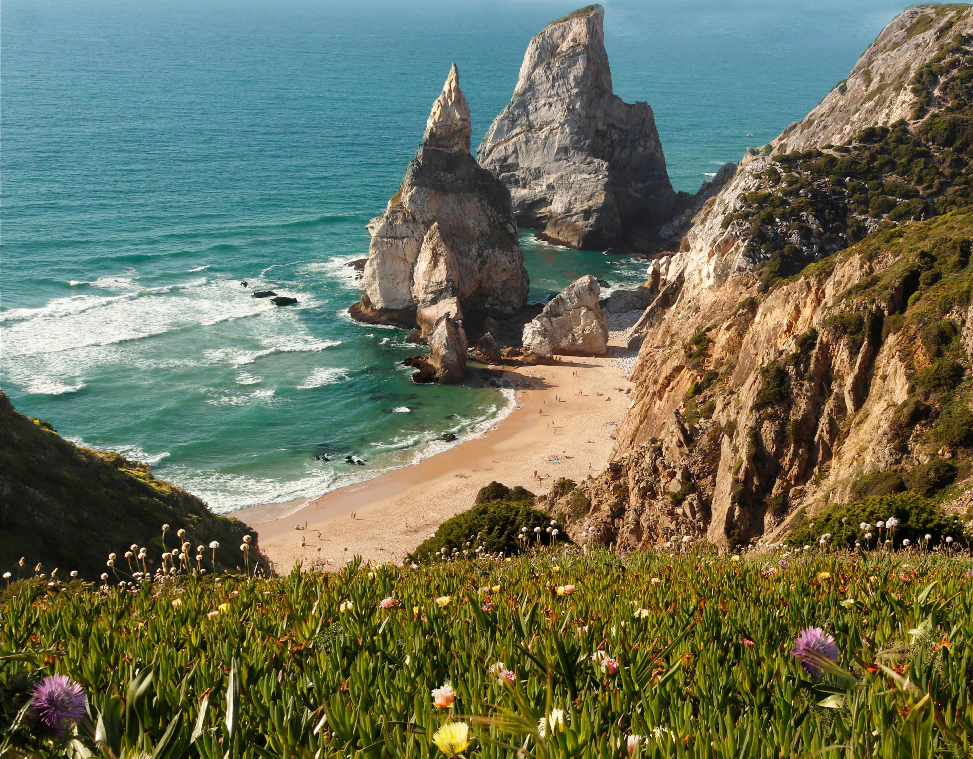 best places for brits to move to portugal