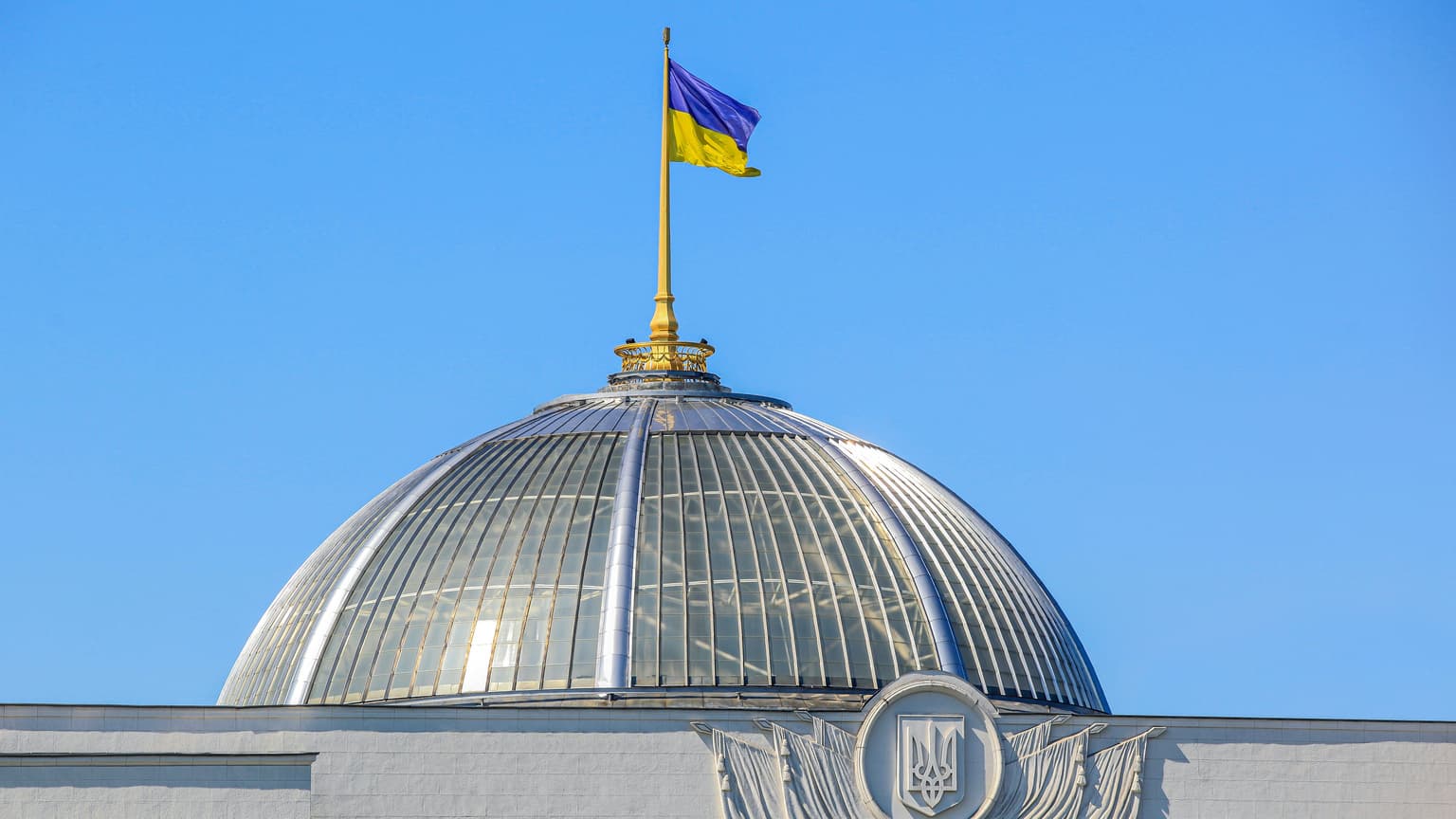 multiple-citizenship-for-ukrainians-472757842