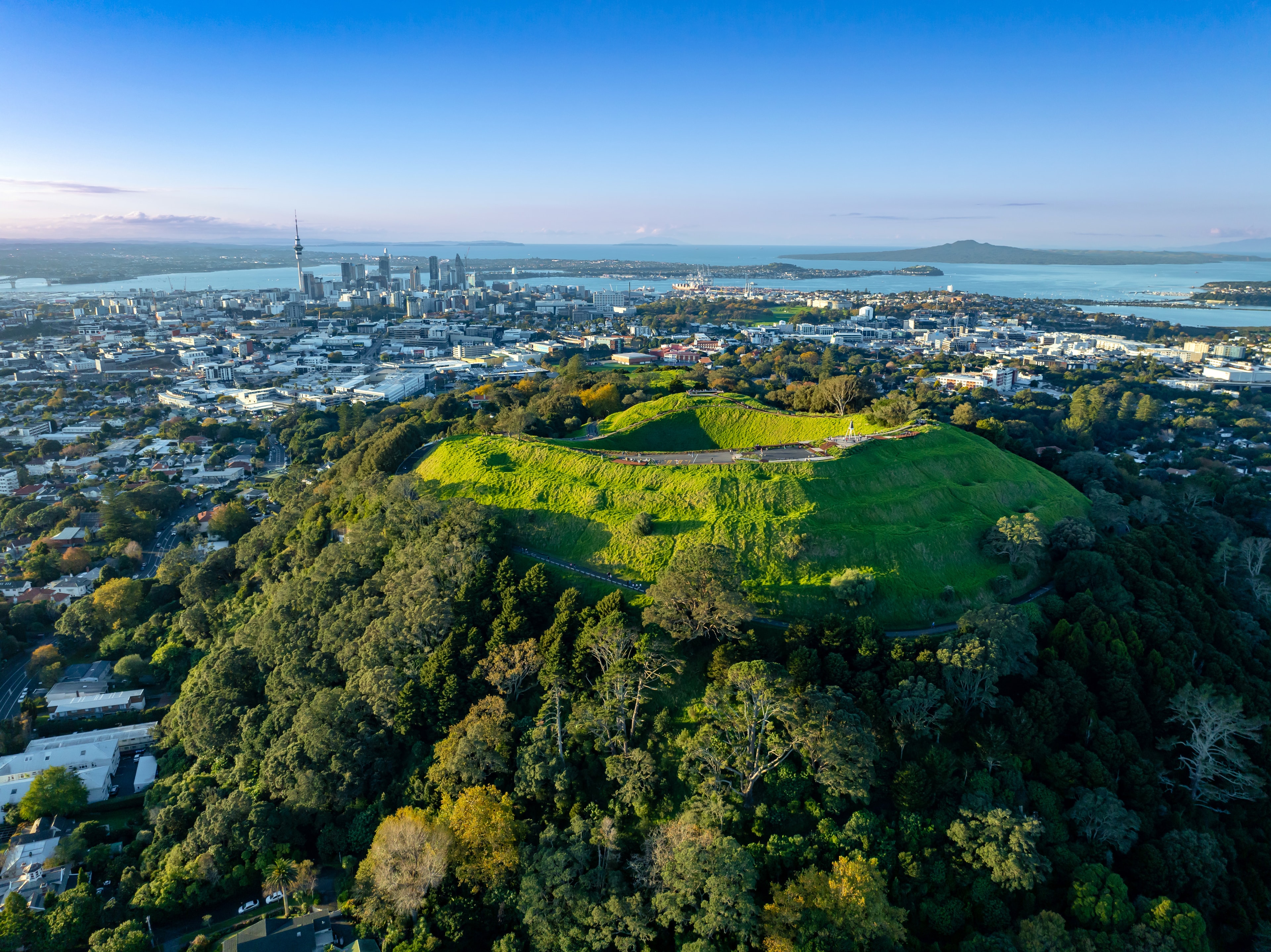 Best countries to move from Canada: New Zealand