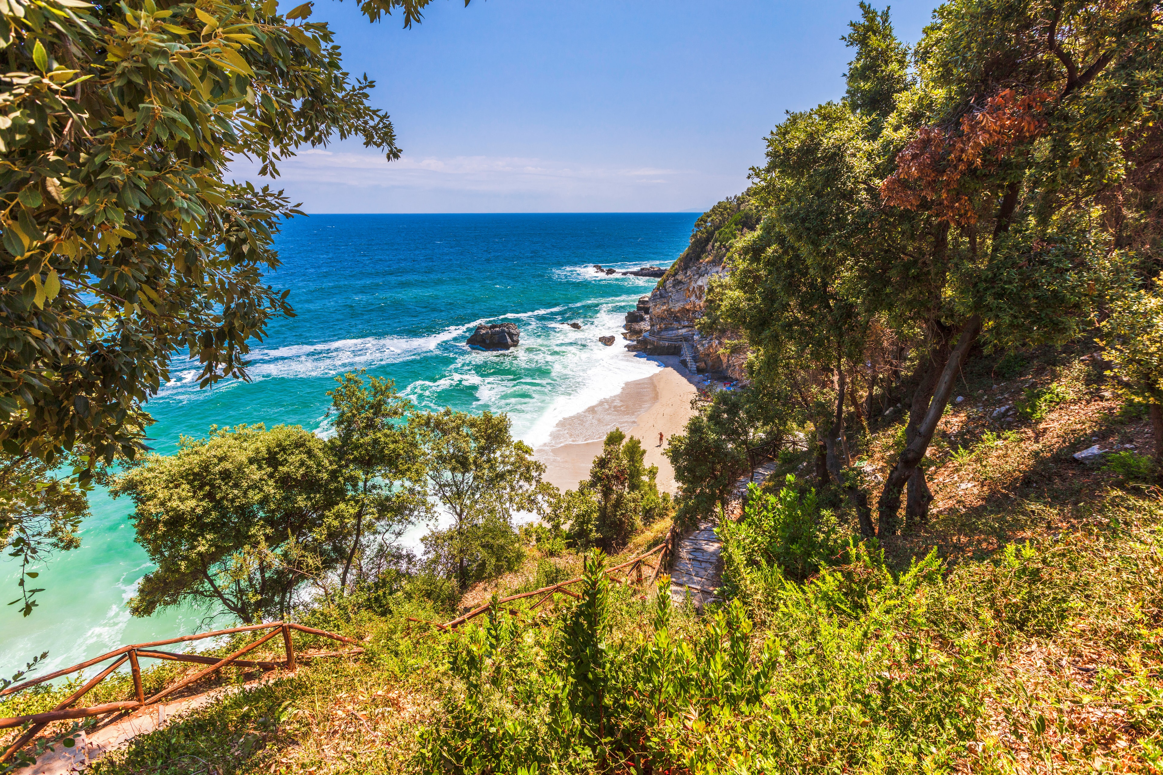 Greece Golden Visa advantages