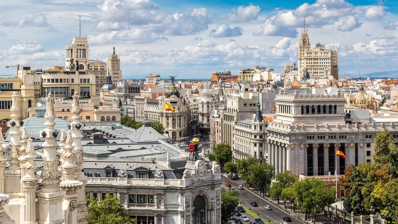 How to obtain an EU passport in 2026: all possible ways