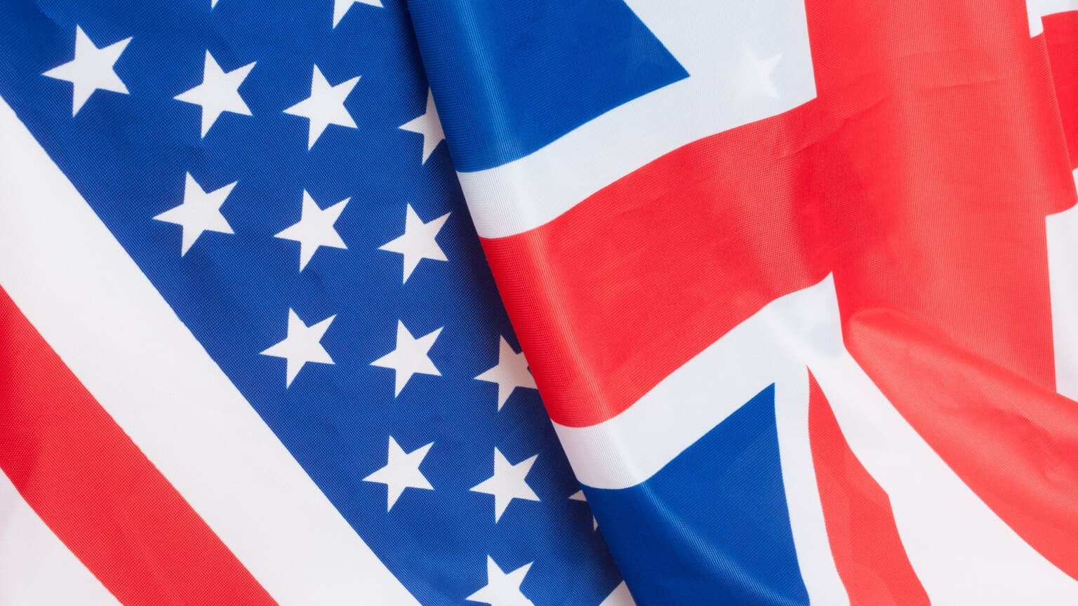 How to travel to the US or UK visa-free: updated rules for 2025