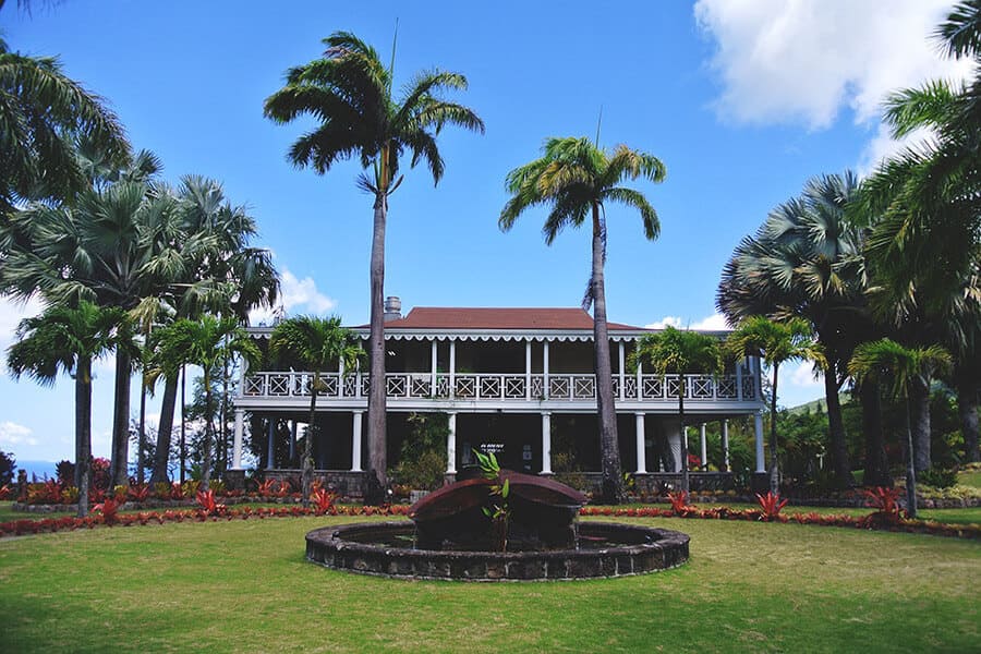 conditions for visiting St. Kitts and Nevis